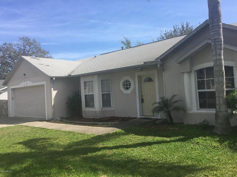 2nd image of 6207 Balsam St