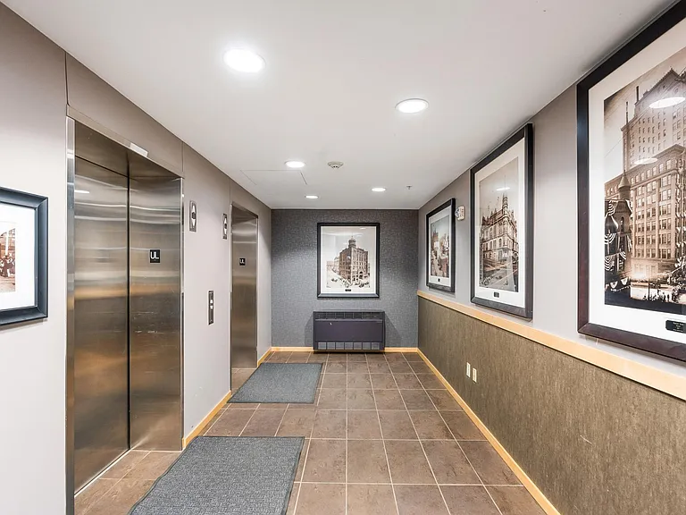 311 E Superior St #902 — Photo 5