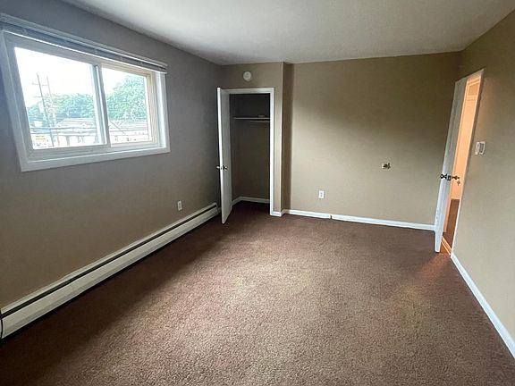 5th image of 815 4th Ave #5