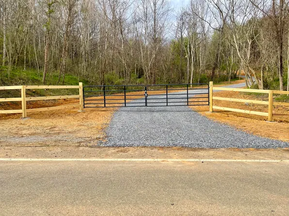 390 Highway 411, Newport, TN 37821