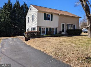 3506 Springmill Rd, Upper Chichester, PA 19061