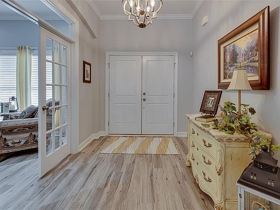 5th image of 244 Crestgate Way