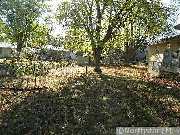 2nd image of 188 E 95th Street Cir