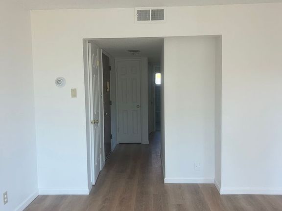 3rd image of 2201-2221 Princeton Dr #2221-11