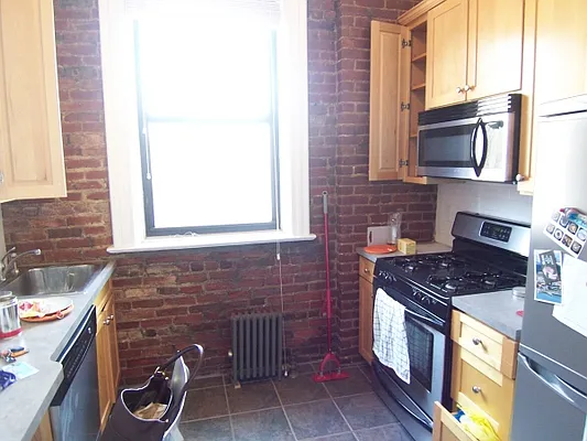 Rented by Citi Habitats | media 21