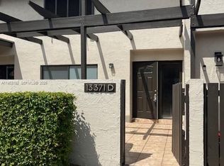 13371 SW 89th Ter APT D, Miami, FL 33186