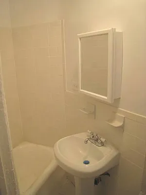 Rented by City Connections Realty | media 9