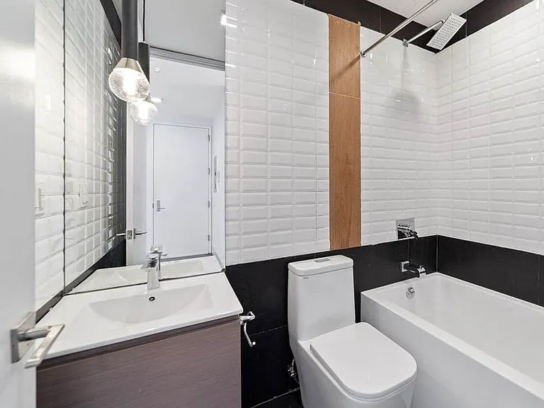 311 Woodbine St #2F — Photo 5