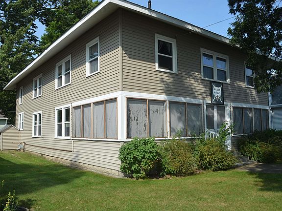 2nd image of 8337 E Wade Ln