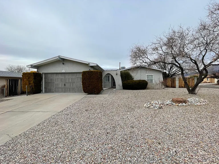 9009 Pony Express Trl NE — Photo 1