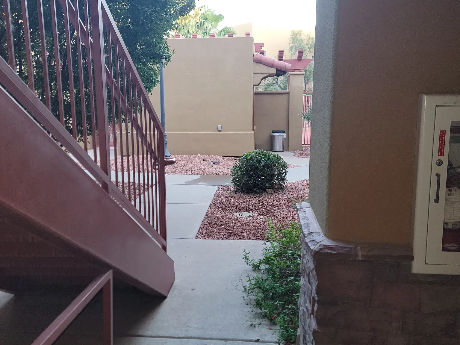 2 bed, 1200 sqft, $1,550 — Photo 2