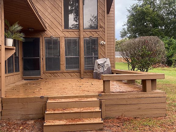3rd image of 3723 O'Henry Dr