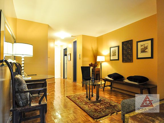 5th image of 350 W 50th St APT 5Q
