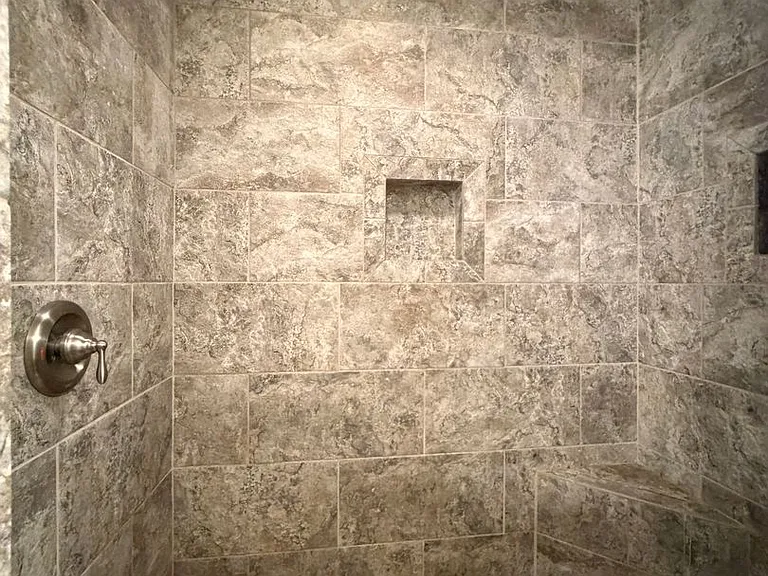 904 Lynn Cir — Photo 13