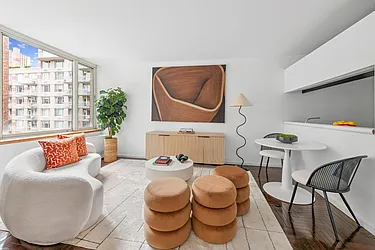 2373 Broadway