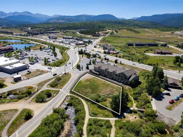 201 S Wapiti Drive, Fraser, CO 80442