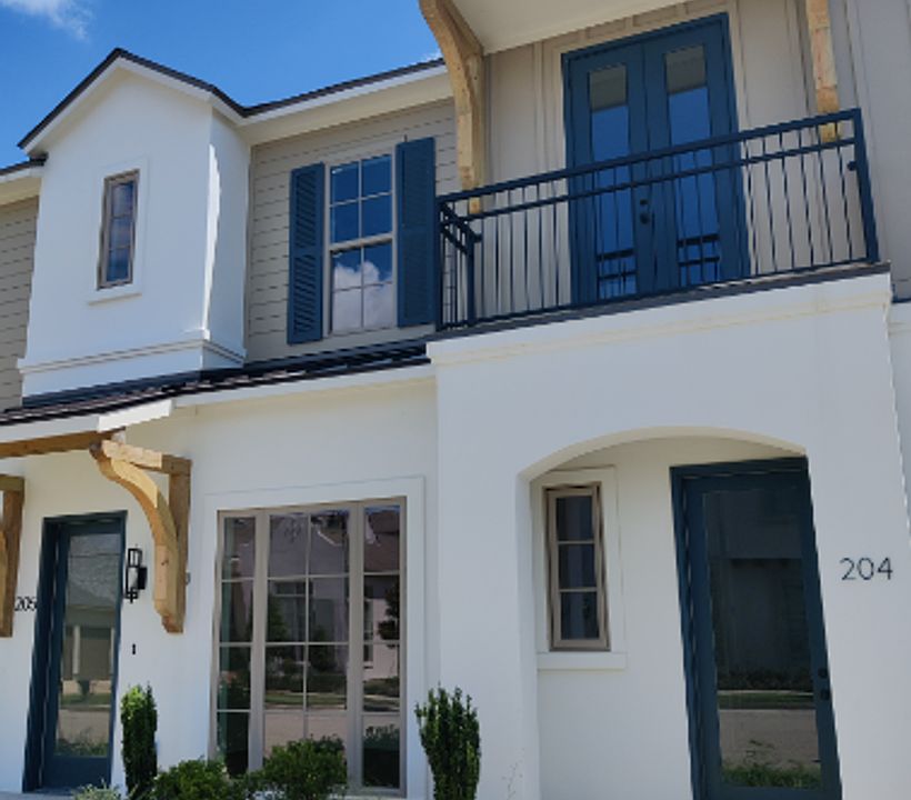 1st image of 115 Gaunt Ln #603