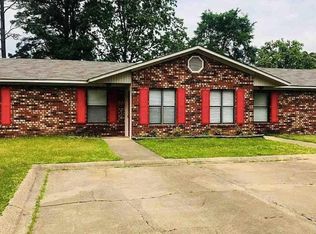 717 Shady Heights Rd, Hot Springs, AR 71901