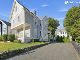 349 Linwood Ave, Newtonville, MA