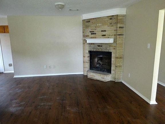 2nd image of 316 S Texas St