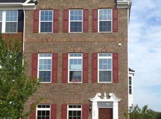 3901 Strolling Ln, Glen Allen, VA 23060