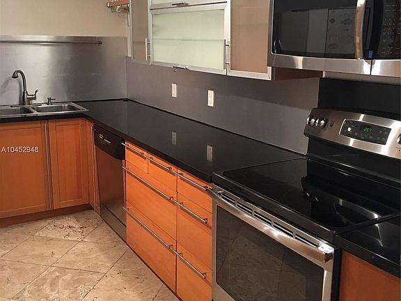 2nd image of 2901 S Bayshore Dr APT 8B