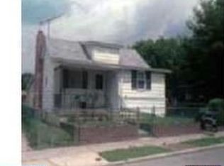 8329 River Rd, Pennsauken, NJ 08110