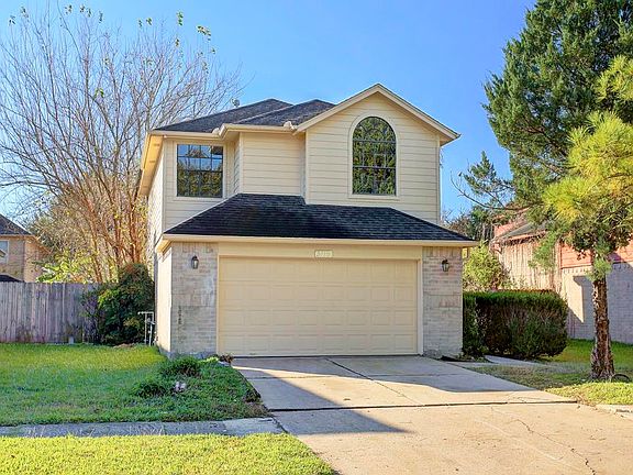 2nd image of 3719 Villa Glen Dr