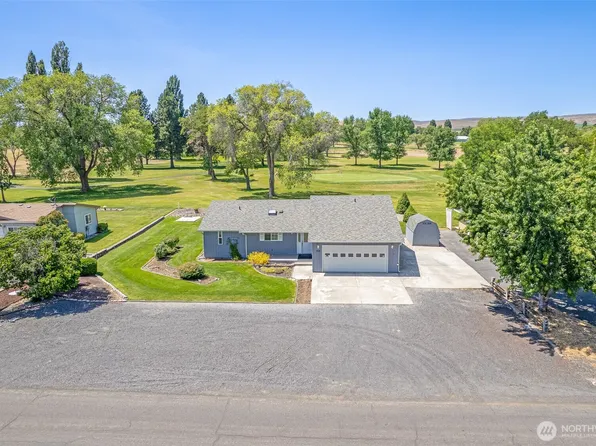 19214 Lakeview Drive, Soap Lake, WA 98851