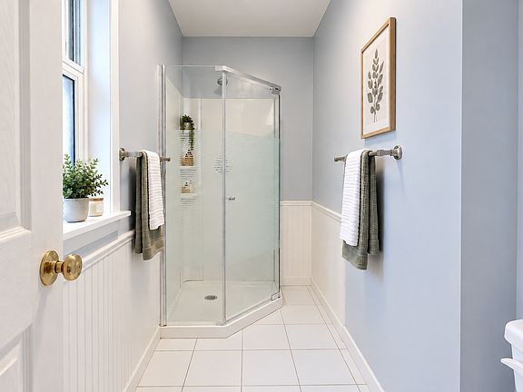 4th image of 2954 Martha St #2