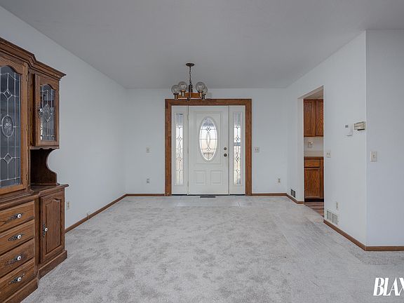 3rd image of 6930 E Springwood Dr