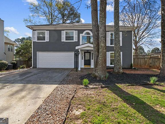 2nd image of 870 Hounds Ridge Ct