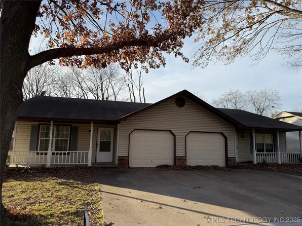 2403 Jay St, Claremore, OK 74017