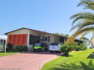 636 Hyacinth Cir, Barefoot Bay, FL 32976