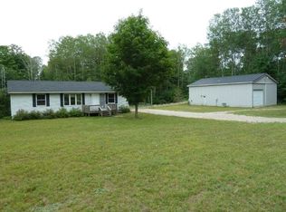 5628 Six Mile Lake Rd, Ellsworth, MI 49729
