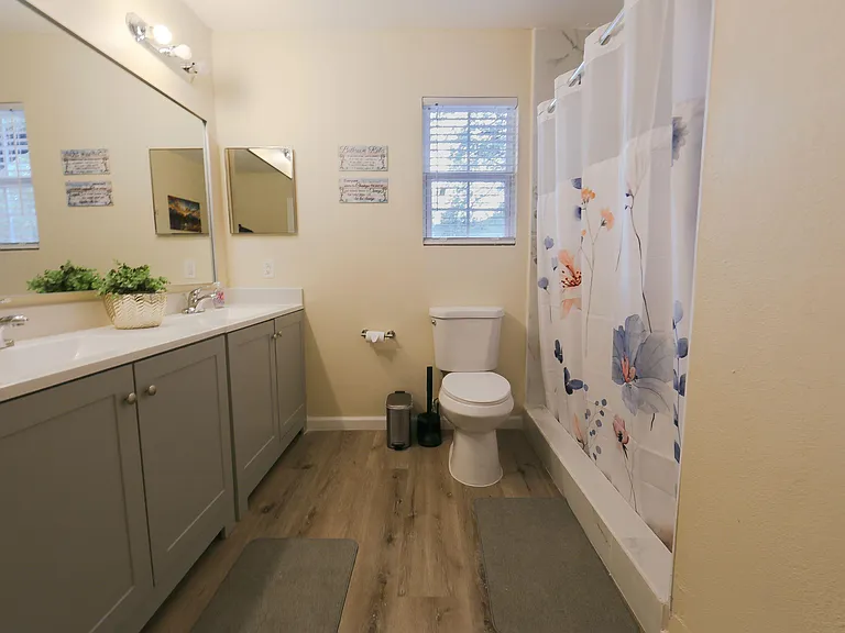 Foxmar Ln — Photo 6