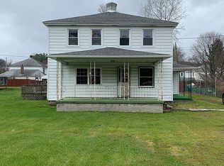5123 Front St, Jenners, PA 15546