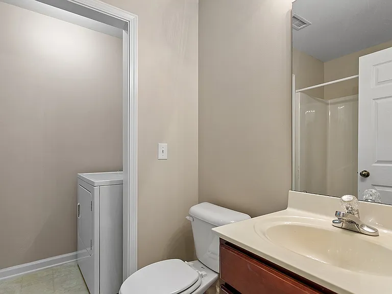 10028 Blackwell Dr — Photo 28