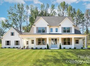 6519 Rehobeth Rd, Waxhaw, NC 28173