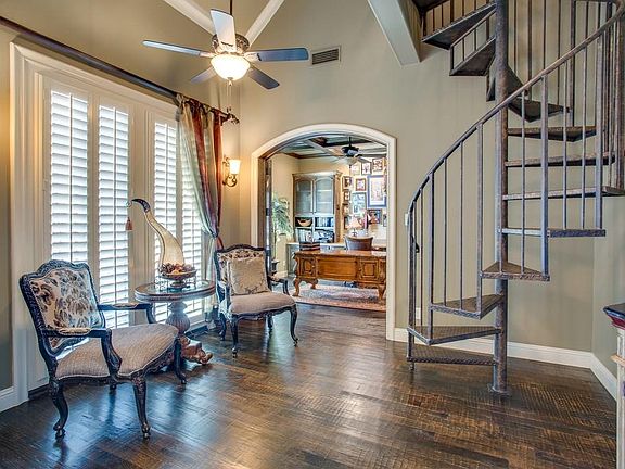 4th image of 1402 Norwegian Wood Ct