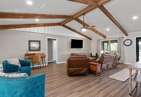 4th image of 4650 Wiggins Ln