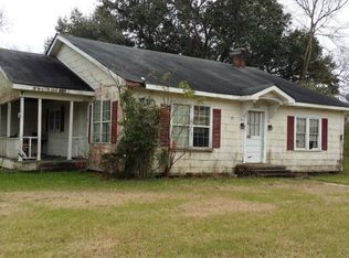 358 Caesar Rd, Picayune, MS 39466