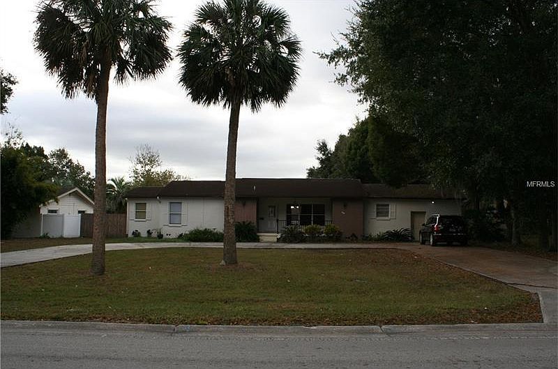 1st image of 111 N Triplet Lake Dr