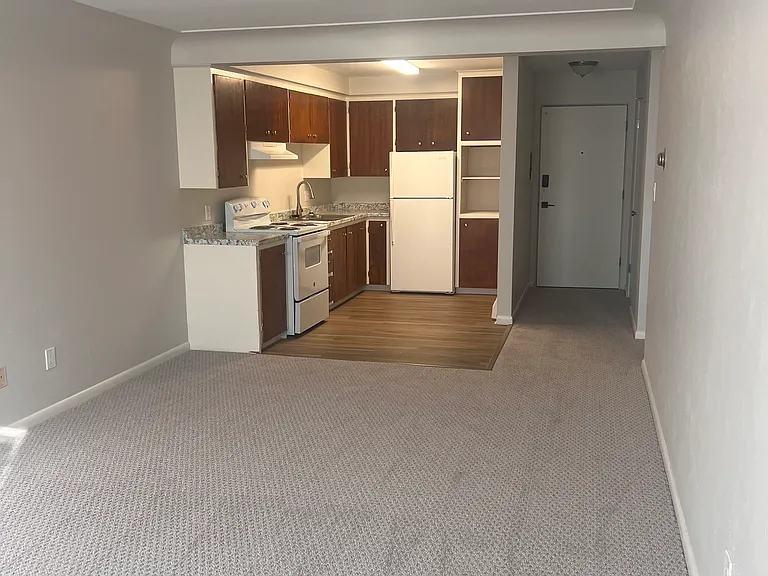 Classic Updated Unit - $1,095