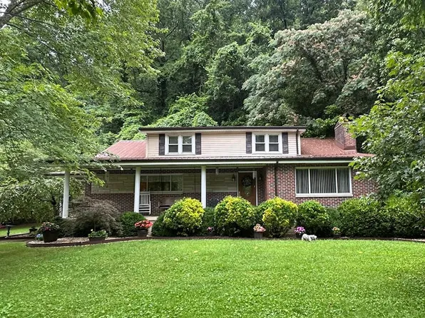 7269 State Highway 610 W, Canada, KY 41519