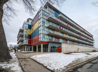 1065 Barrington St Unit 527, Halifax, NS B3H 0B7