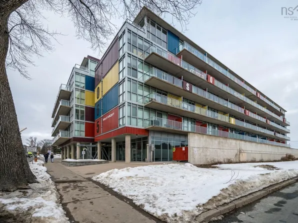 1065 Barrington St Unit 527, Halifax, NS B3H 0B7