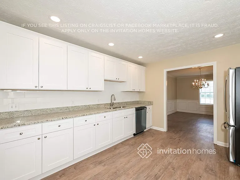 2990 Lenora Springs Dr — Photo 7