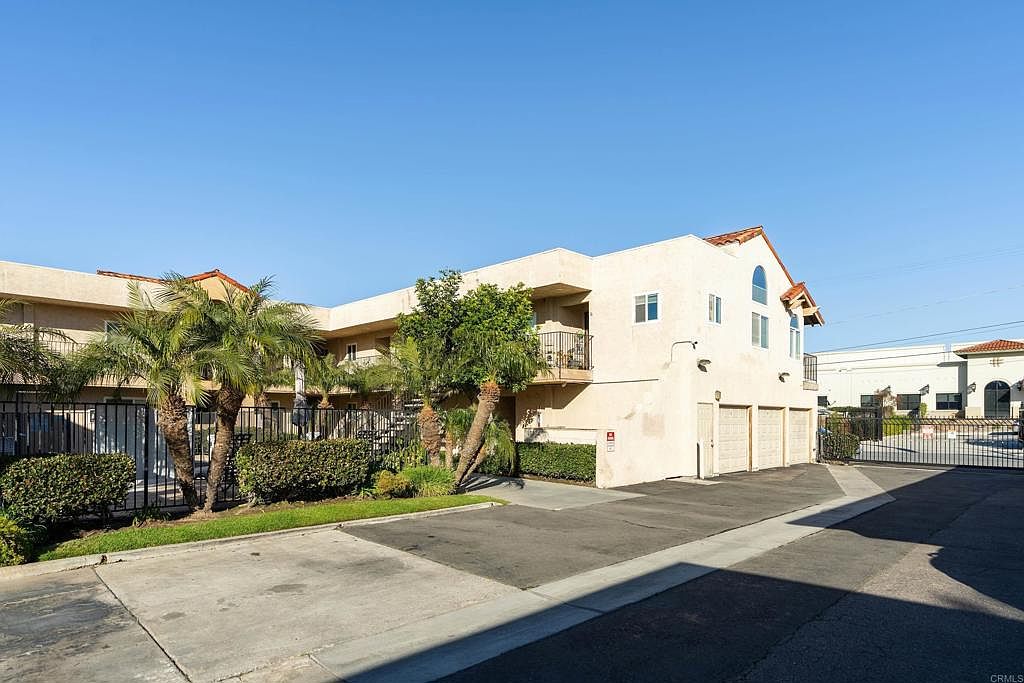 300 Roanoke Rd APT 6, El Cajon, CA 92020 Zillow