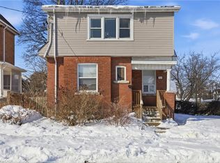 260 Prospect St S, Hamilton, ON L8M2Z9